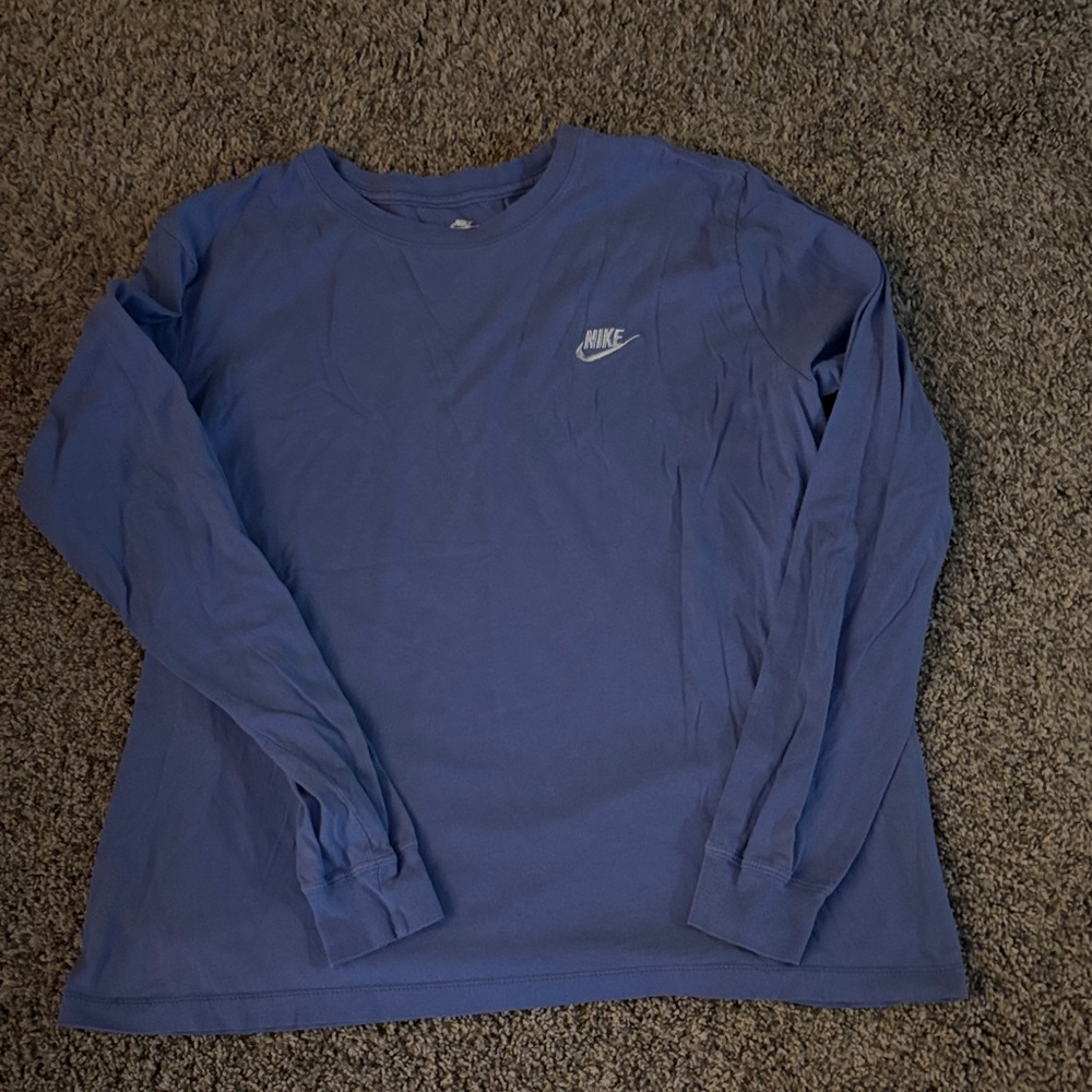 Nike Men’s Long-Sleeve Crew T-Shirt — Periwinkle Blue